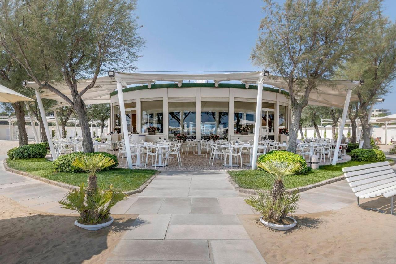 Grand Hotel רימיני מראה חיצוני תמונה Club 55